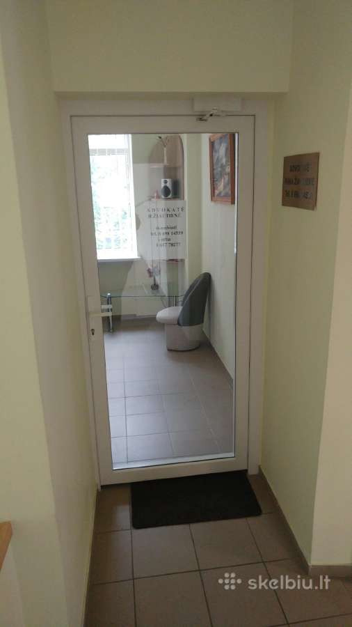 Parduodamos patalpos Molėtų centre - nuotraukos Nr. 9