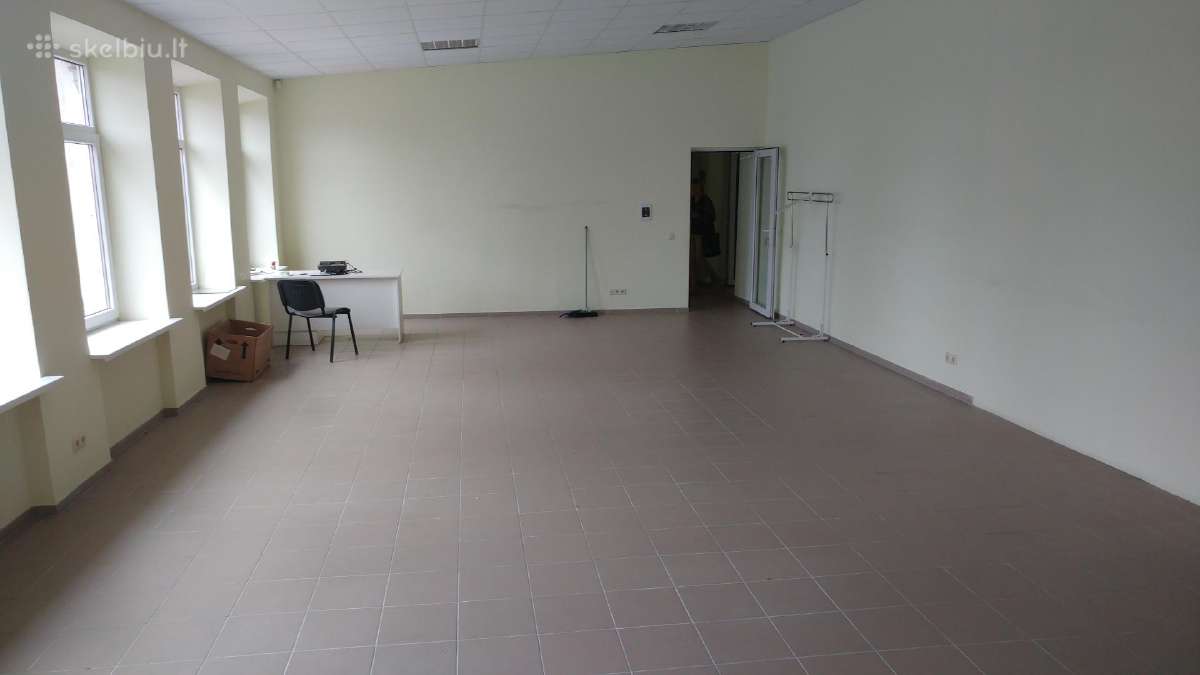 Parduodamos patalpos Molėtų centre - nuotraukos Nr. 11