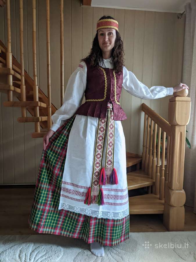 Tautiniai kostiumai vaikams ir suaugusiems - nuotraukos Nr. 6