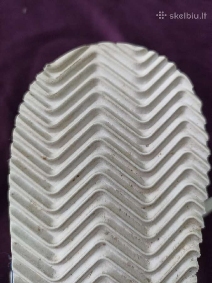 Parduodu Adidas originals kedus - nuotraukos Nr. 3
