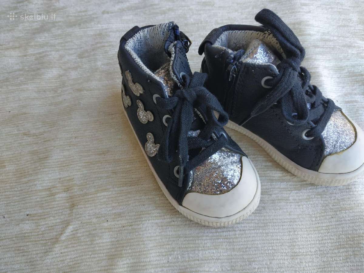 Zara Disney baby konversai