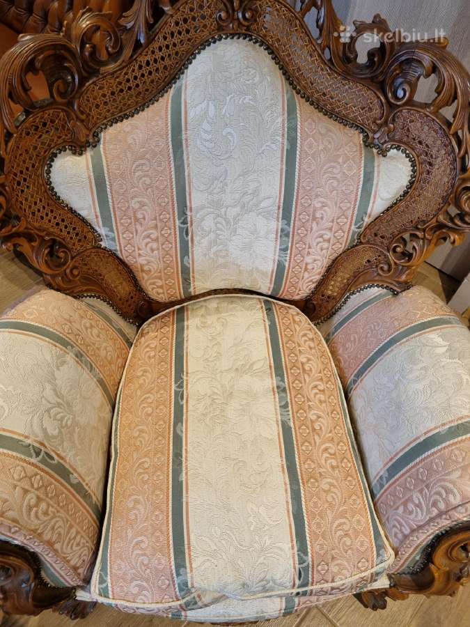 Prabangus minkštas komplektas. Sofa foteliai. - nuotraukos Nr. 8