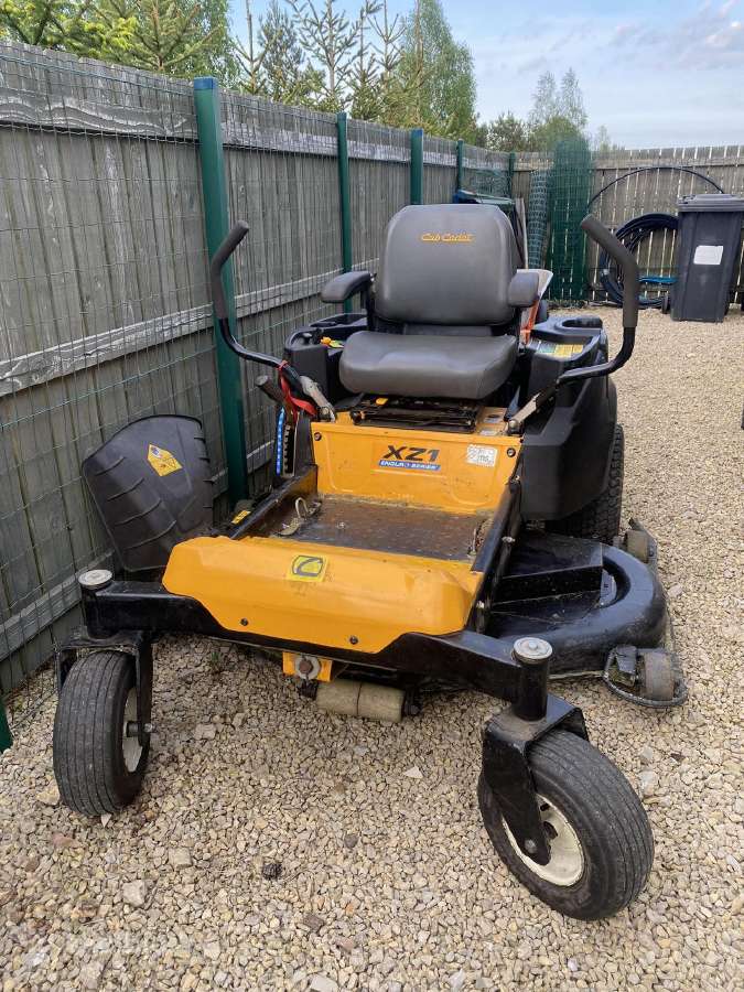 Cub cadet xz1 137 sale