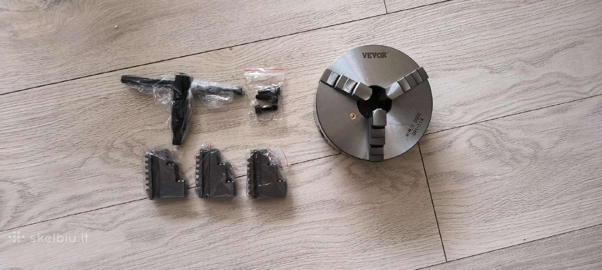 Tekinimo stakliu griebtuvas D160