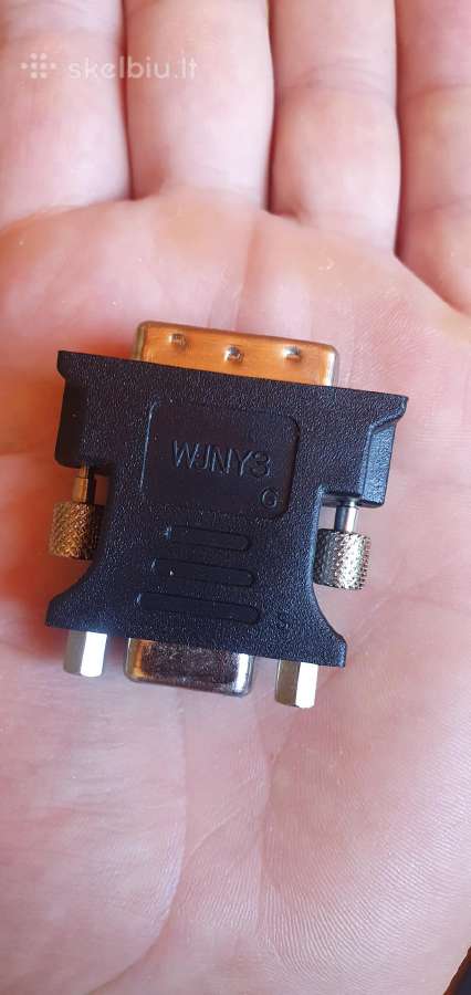Dvi to vga adapteris