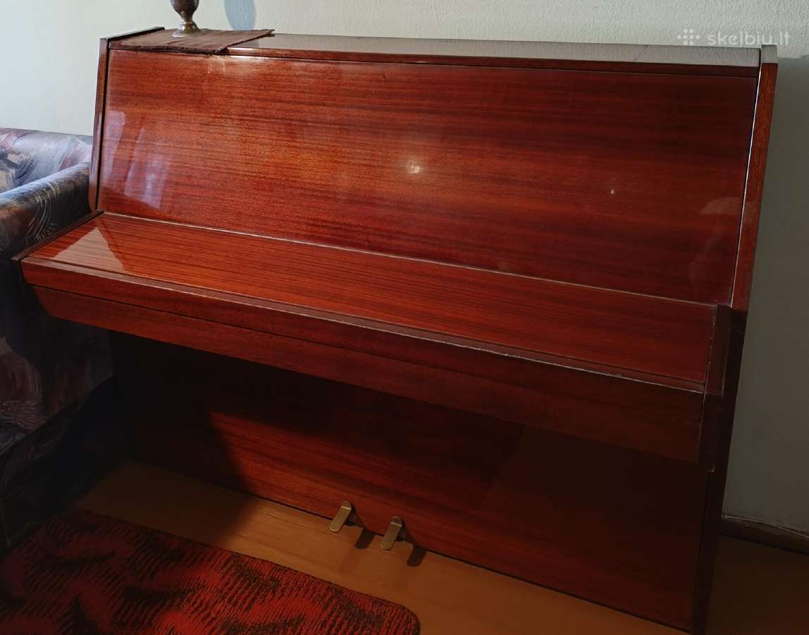Parduodu mažai naudotą pianiną Riga - nuotraukos Nr. 2