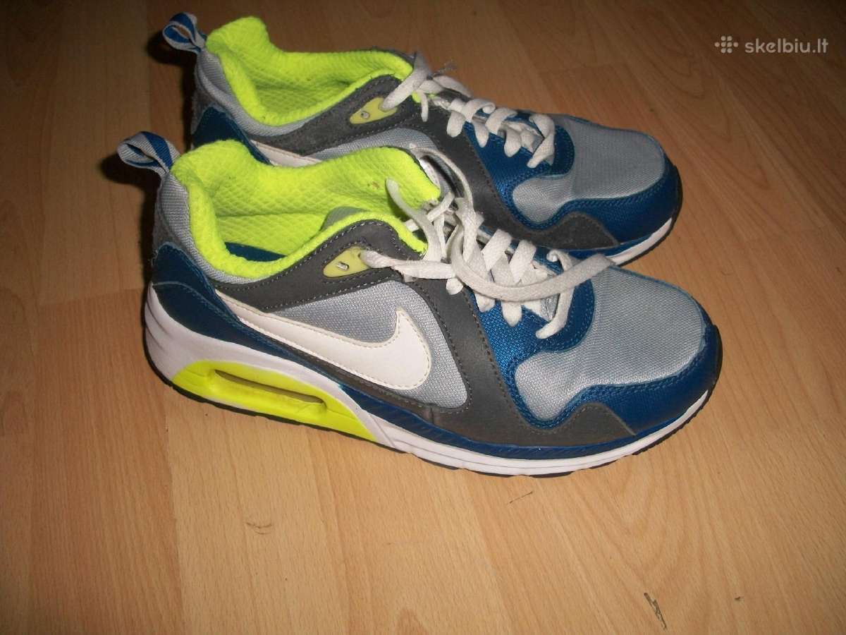 Nike 40d.