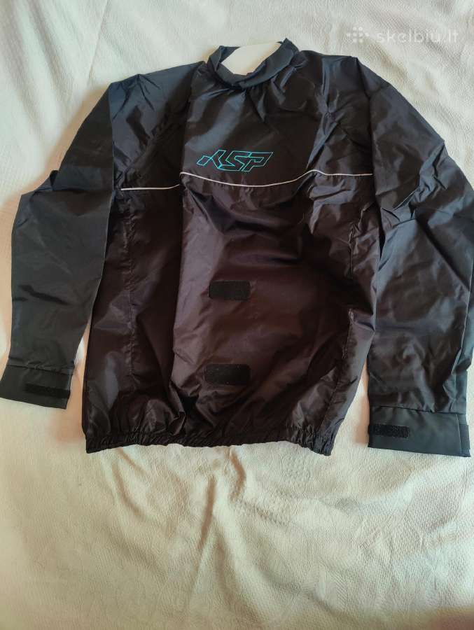 Windstopper striukė