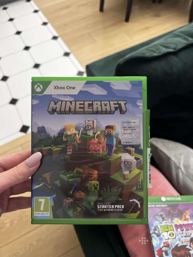 Xbox one s + keturi zaidimai - nuotraukos Nr. 7