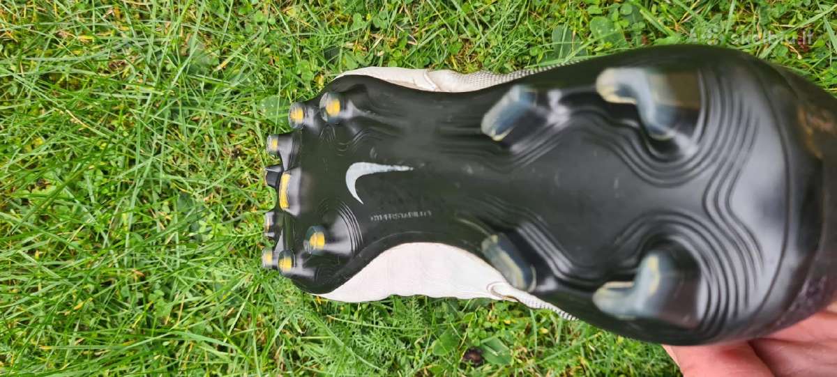Premium futbolo batai adidas/nike, dirbtinai danga - nuotraukos Nr. 14