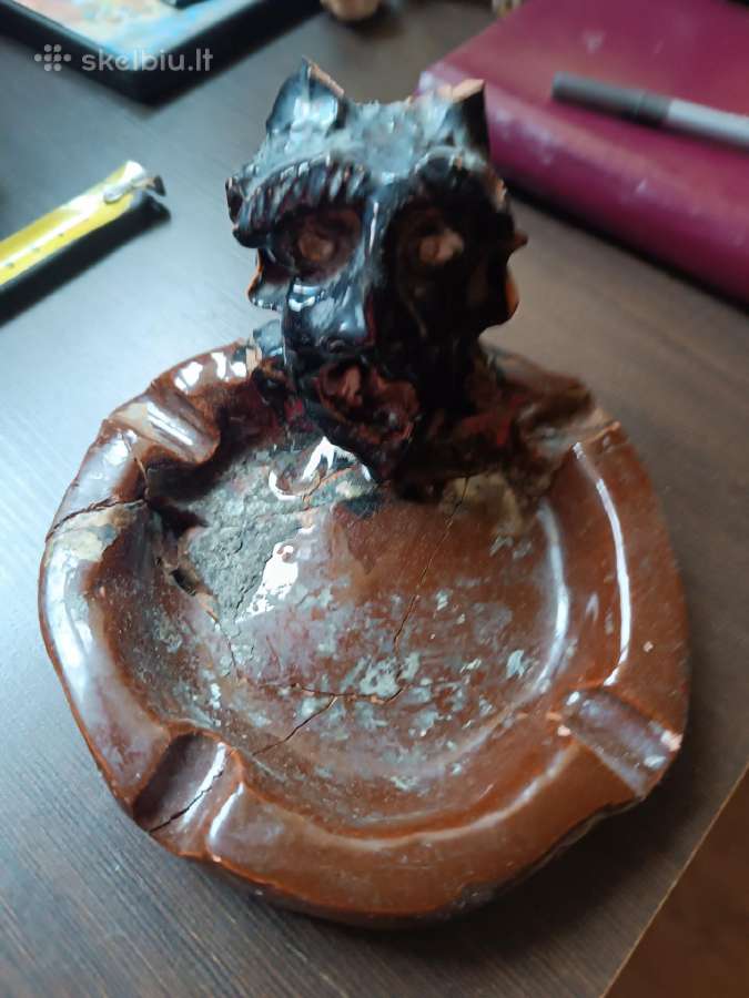 Sena Molinė,glazuruota,peleninė.klijuota