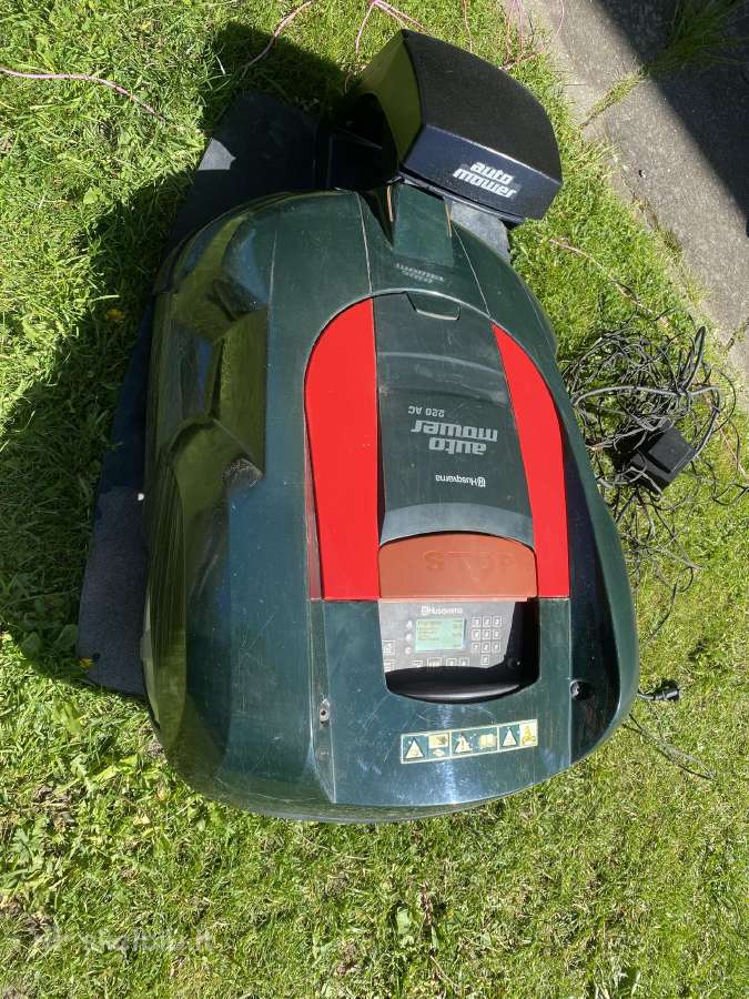 Robotas Husqvarna Automower 220 Ac