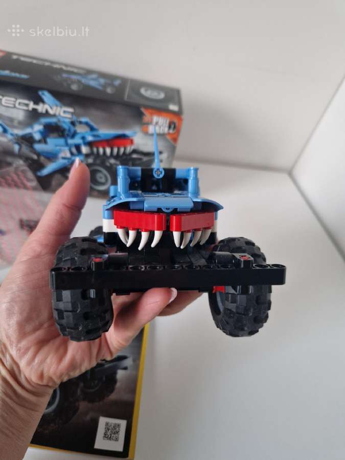 Lego 42134 džipas ryklys - nuotraukos Nr. 4