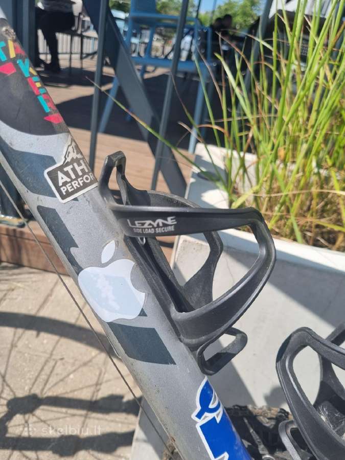 Lezyne flow cage SL