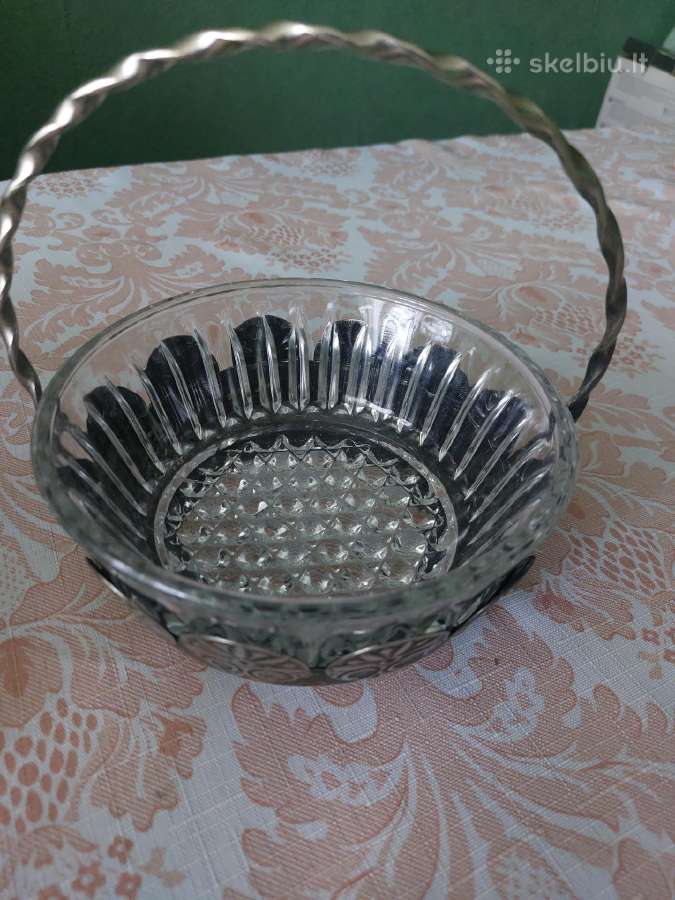 Sausaininė/saldaininė