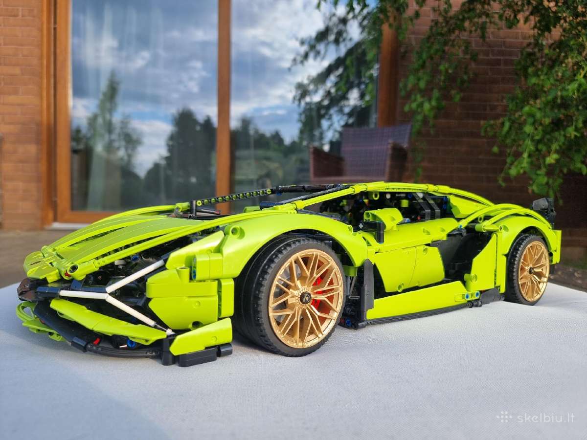 Lego Technic 3 skirtingi modeliai