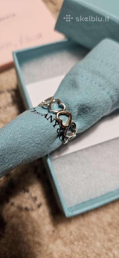 Tiffany & Co. Metro heart žiedas
