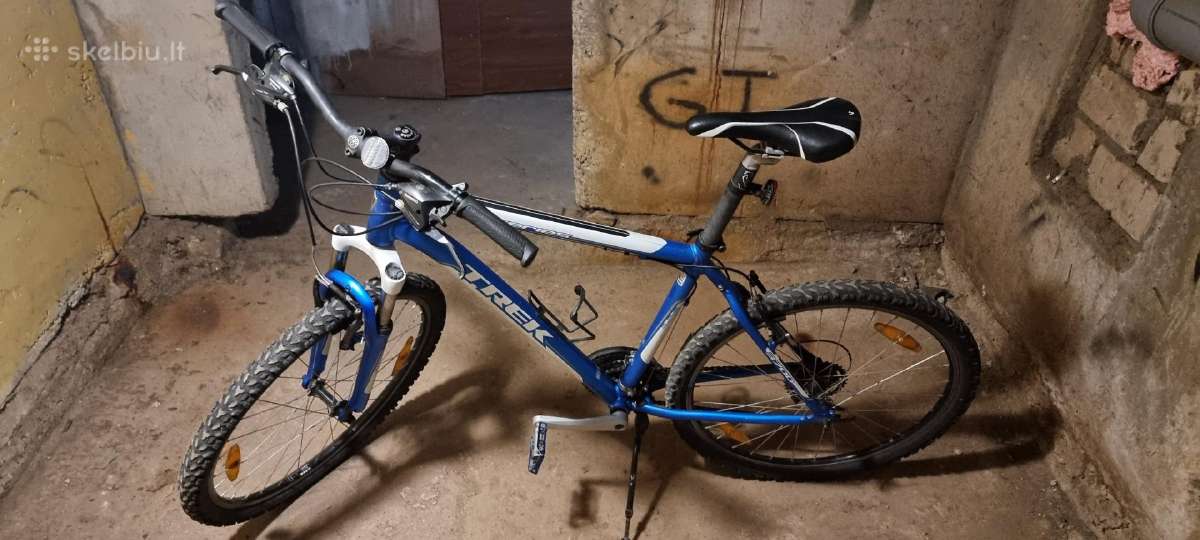 Trek 3700