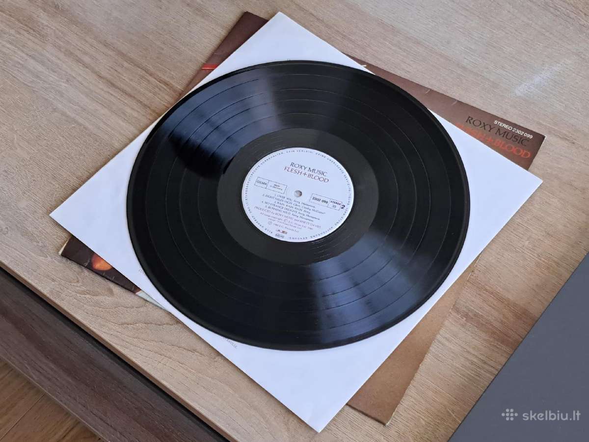 Vinilas Flesh and Blood, West Germany, 1980 - nuotraukos Nr. 5