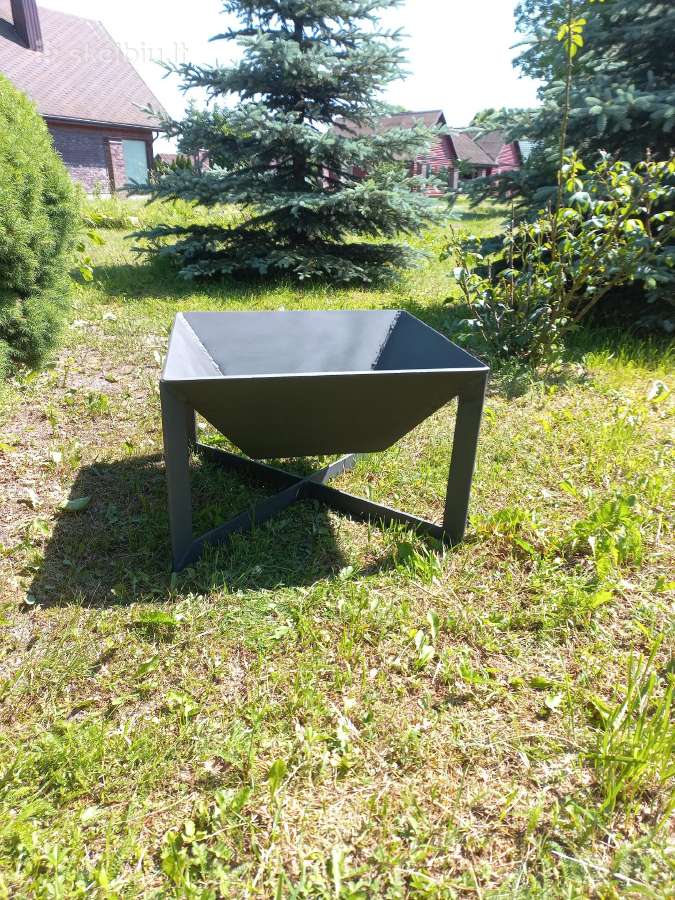 Parduodu ugniakurą 8mm storio