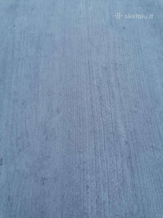 Liko plastikinių dailylenčių, dekoro lapų