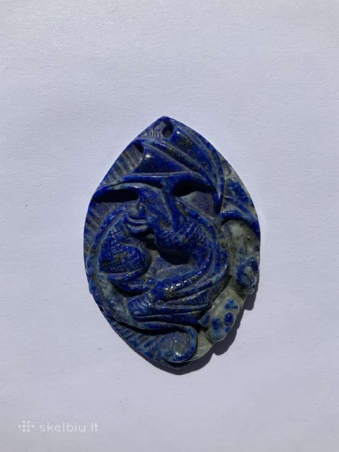 Lazurito pakabukas, Drakonas, mineralas, akmuo.