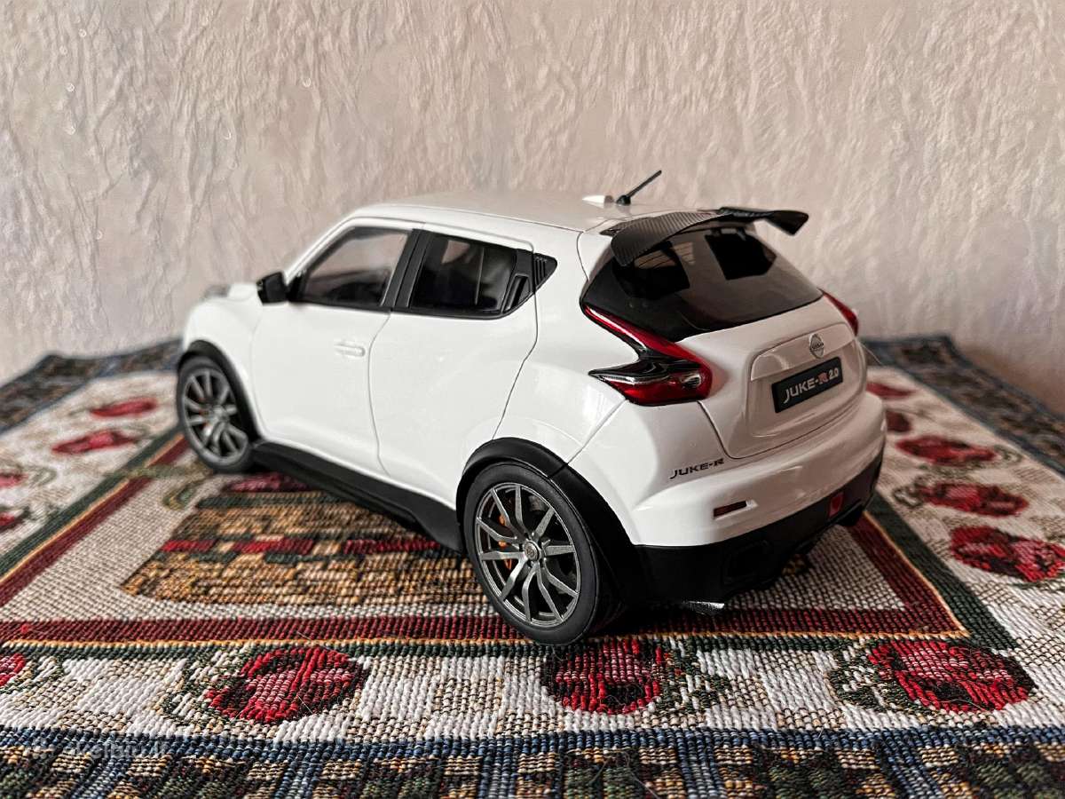 Autoart Nissan Juke R - nuotraukos Nr. 2