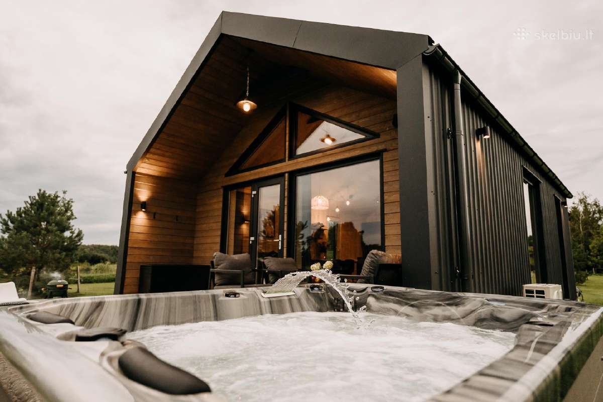 Namelis dviems su jacuzzi gamtos apsuptyje - nuotraukos Nr. 5