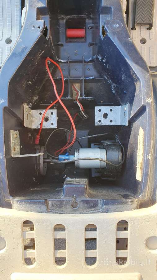 Vaikiškas elektrinis keturratis Pegperego - nuotraukos Nr. 4