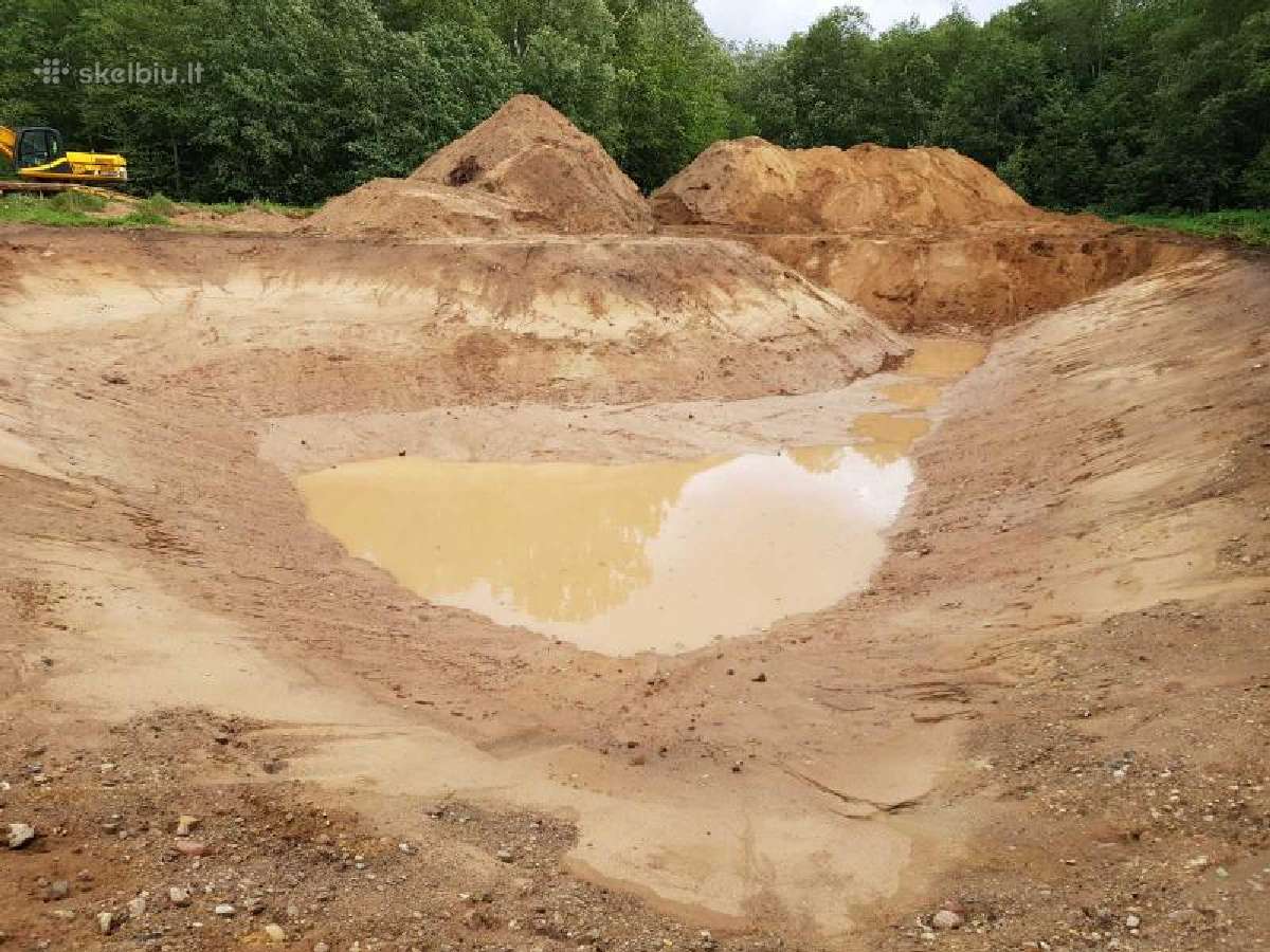 Sunkvežimių,savivarčių,ekskavatoriaus vairuotojas