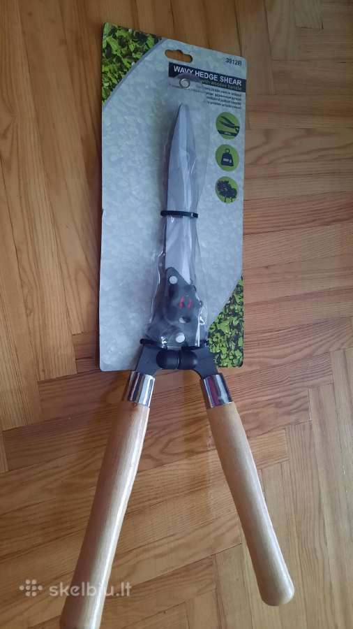 Naujos gyvatvorės žirklės