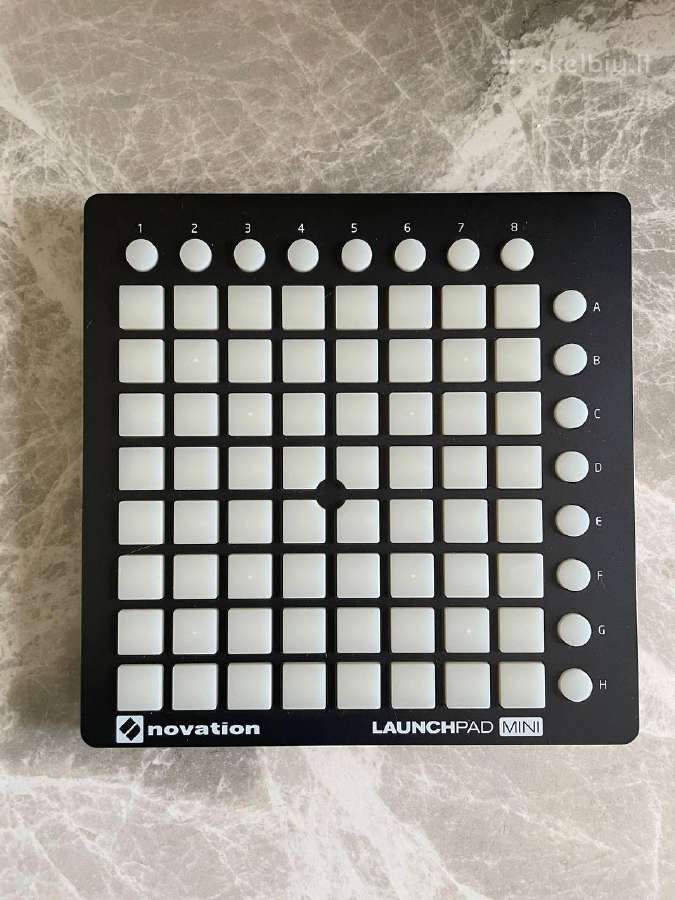 Novation Launchpad Mini Mk2