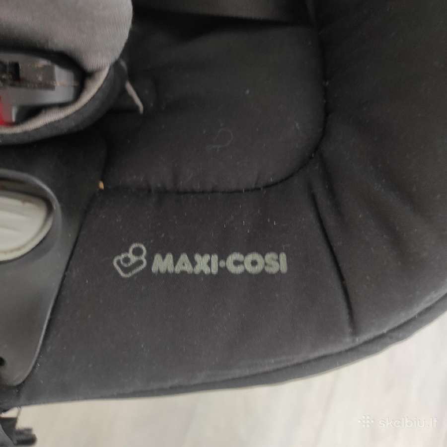 Kėdutė nuo 0 iki15 kg pasisuka