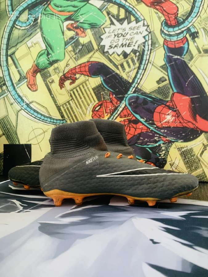 Nike futbolo bateliai - nuotraukos Nr. 3