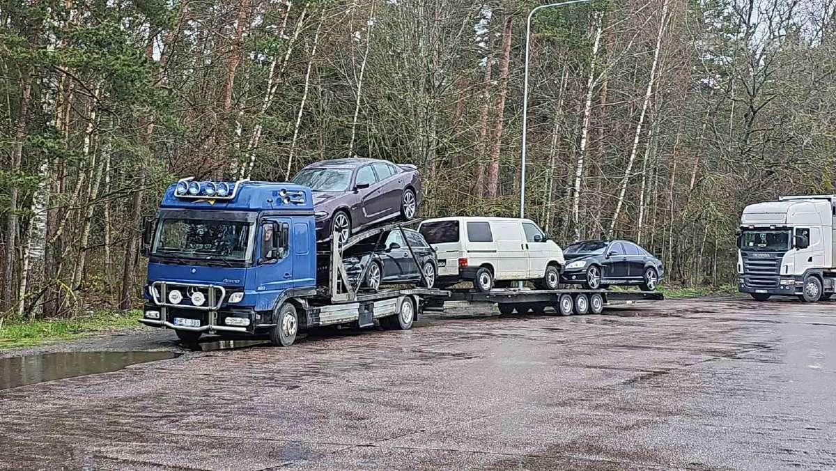 Reikalingas Autovežio Vairuotojas B C. E.kat - nuotraukos Nr. 8