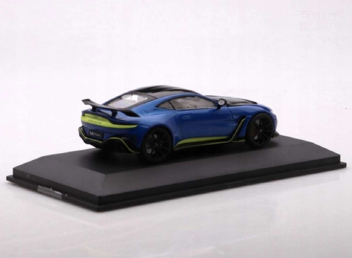 Aston Martin Vantage - nuotraukos Nr. 2