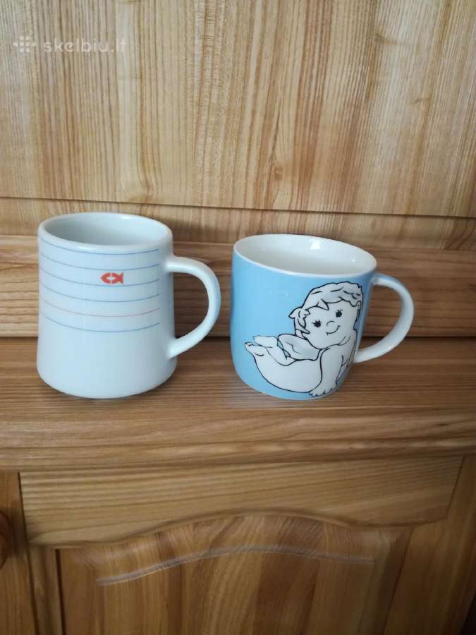 Įvairūs ankstesnių laikų puodeliai