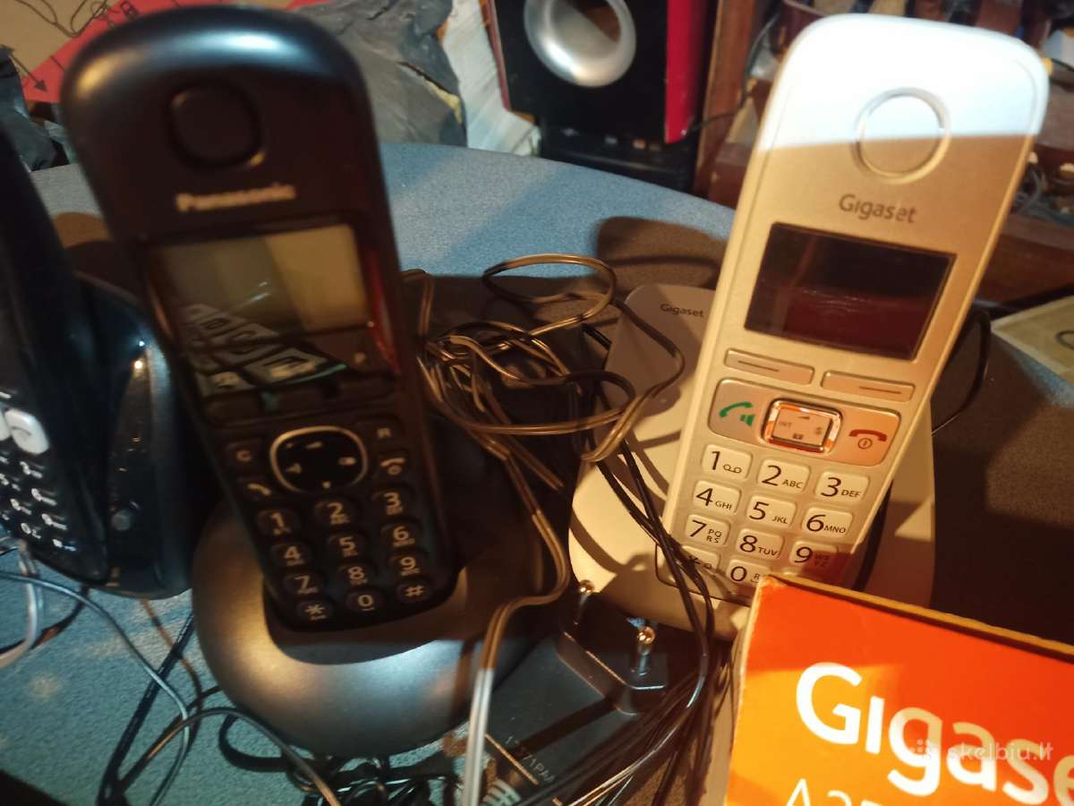 Seni telefonai - nuotraukos Nr. 2
