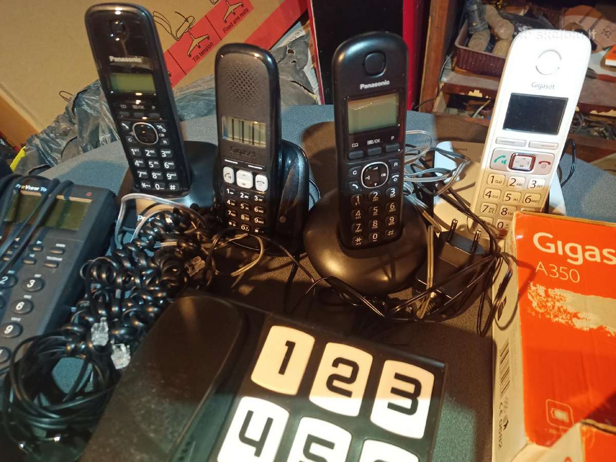 Seni telefonai - nuotraukos Nr. 9