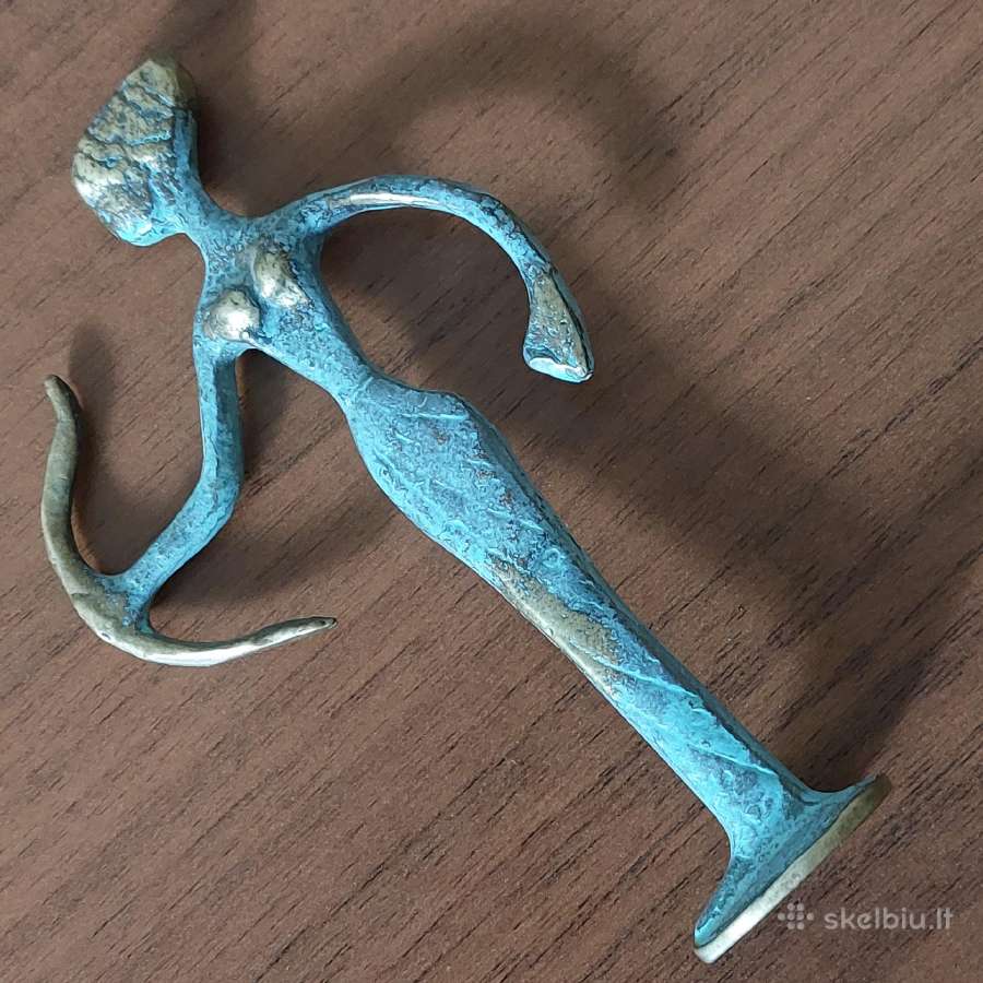 Žalvarinė statulėlė Artemidė - Medžioklės deivė - nuotraukos Nr. 2