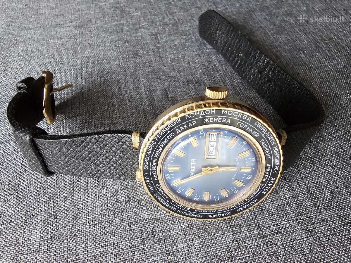 Raketa World Timer