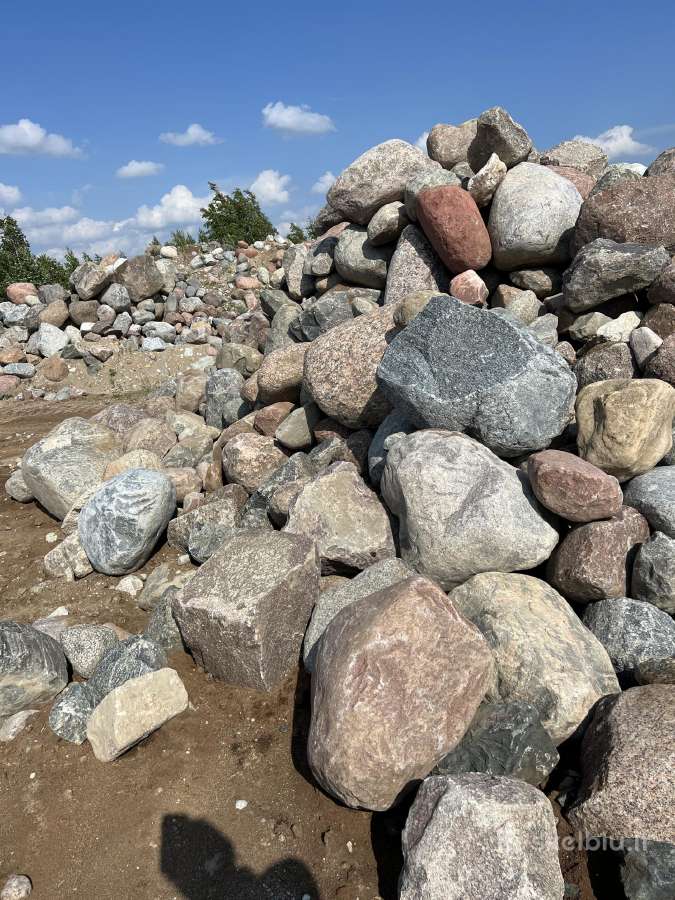 Parduodu įvairių dydžių akmenis - nuotraukos Nr. 2