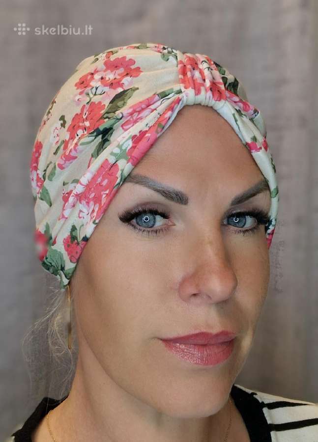 Turbanai,kepurytės. - nuotraukos Nr. 9