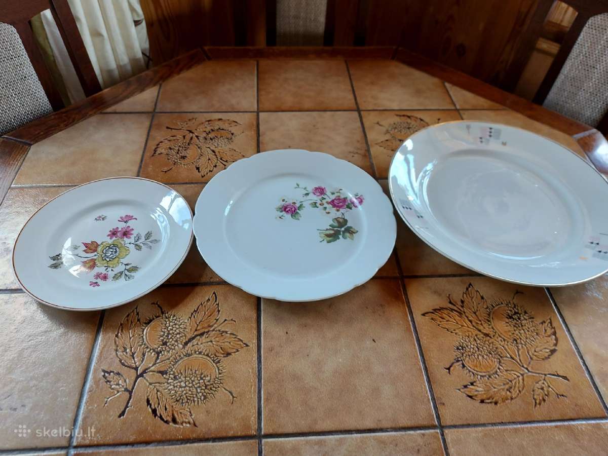 Didelės lėkštės užkandžiams