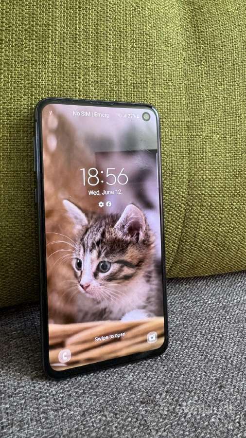Samsung Galaxy S10e