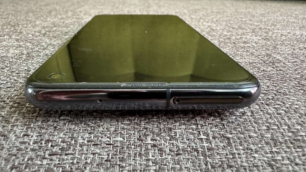 Samsung Galaxy S10e - nuotraukos Nr. 4