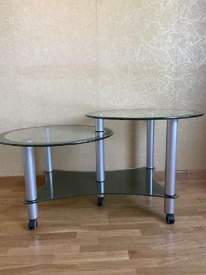 Grūdinto stiklo staliukas