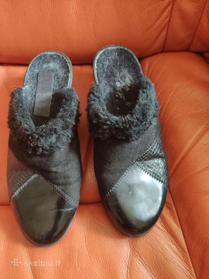 Šiltos šlepetės moterims 37 dydis (23 cm vidpadis)