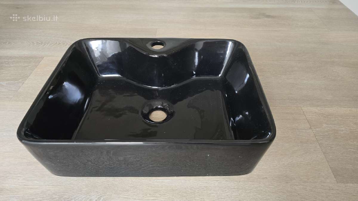 Praustuvas juodas