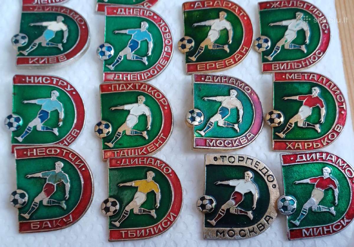 Futbolas rinkinys TSRS ženkliukai - nuotraukos Nr. 2